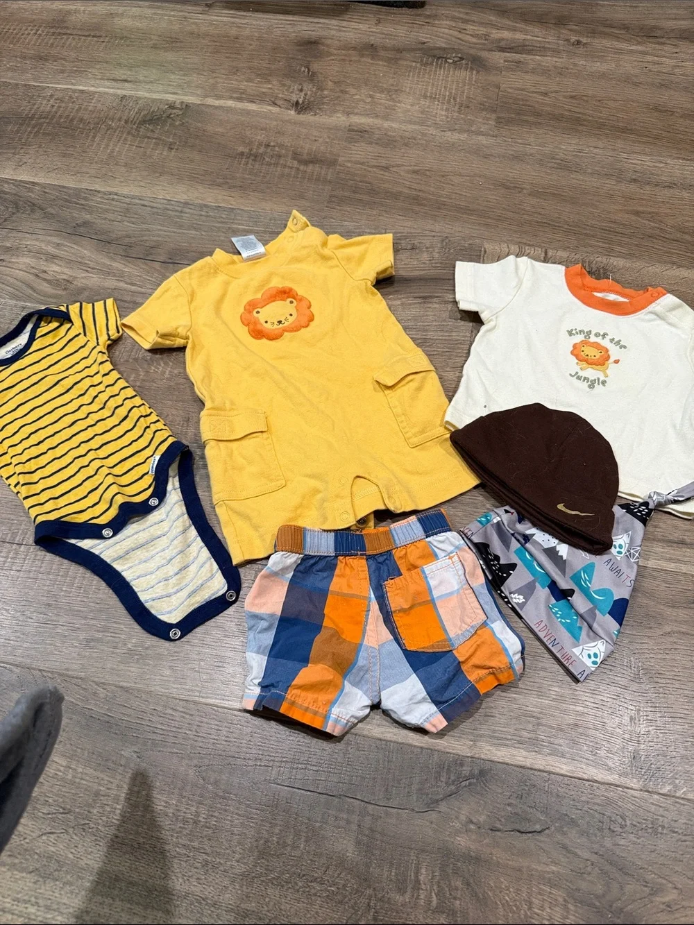 Yellow Lion Romper for Kids - Unbranded